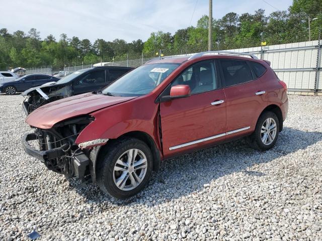  NISSAN ROGUE 2013 Красный