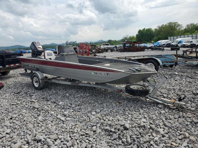 1994 Monark Boat