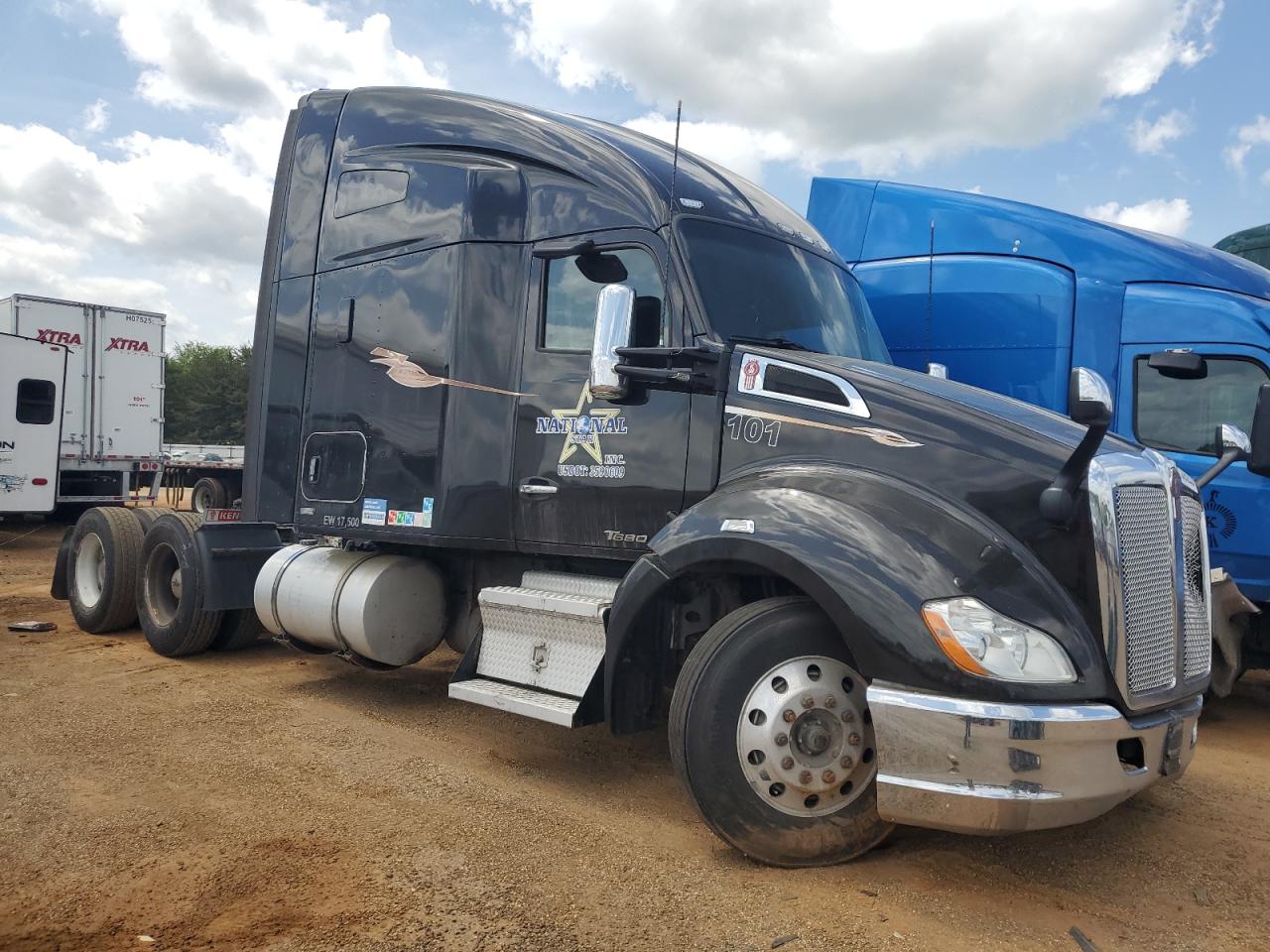 2018 Kenworth T680 Semi Truck for Sale in Mocksville, NC - Front End