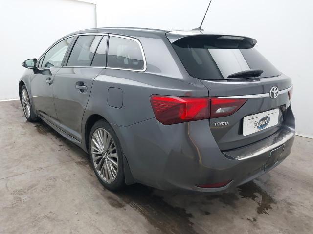 2015 TOYOTA AVENSIS EX