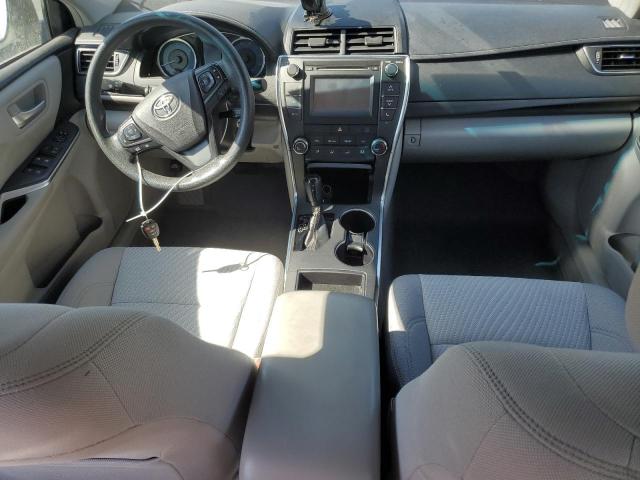  TOYOTA CAMRY 2017 Biały