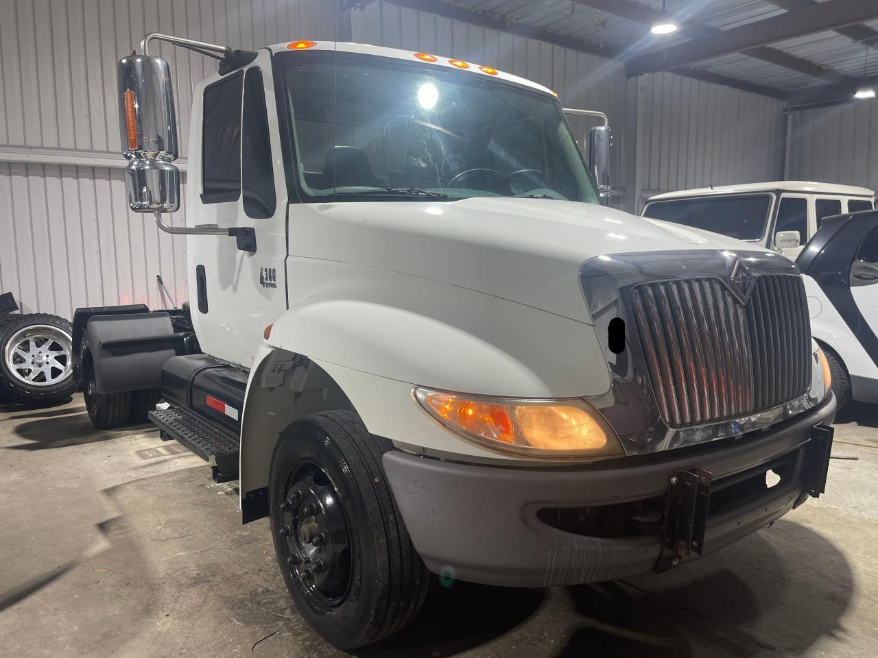 2004 International 4000 4300 იყიდება Littleton-ში, CO - Minor Dent/Scratches
