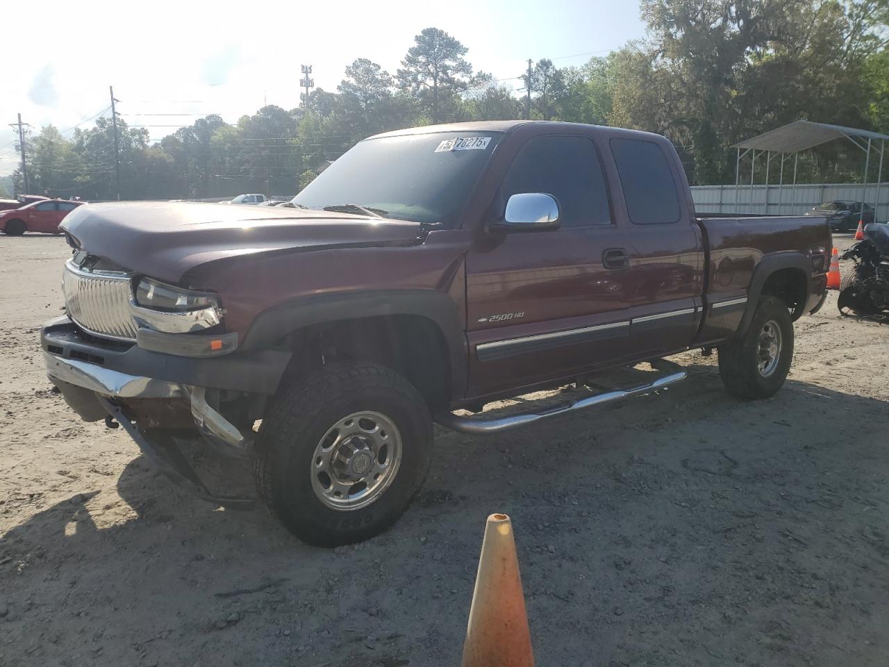 2002 Chevrolet Silverado C2500 Heavy Duty for Sale in Savannah, GA - Front End