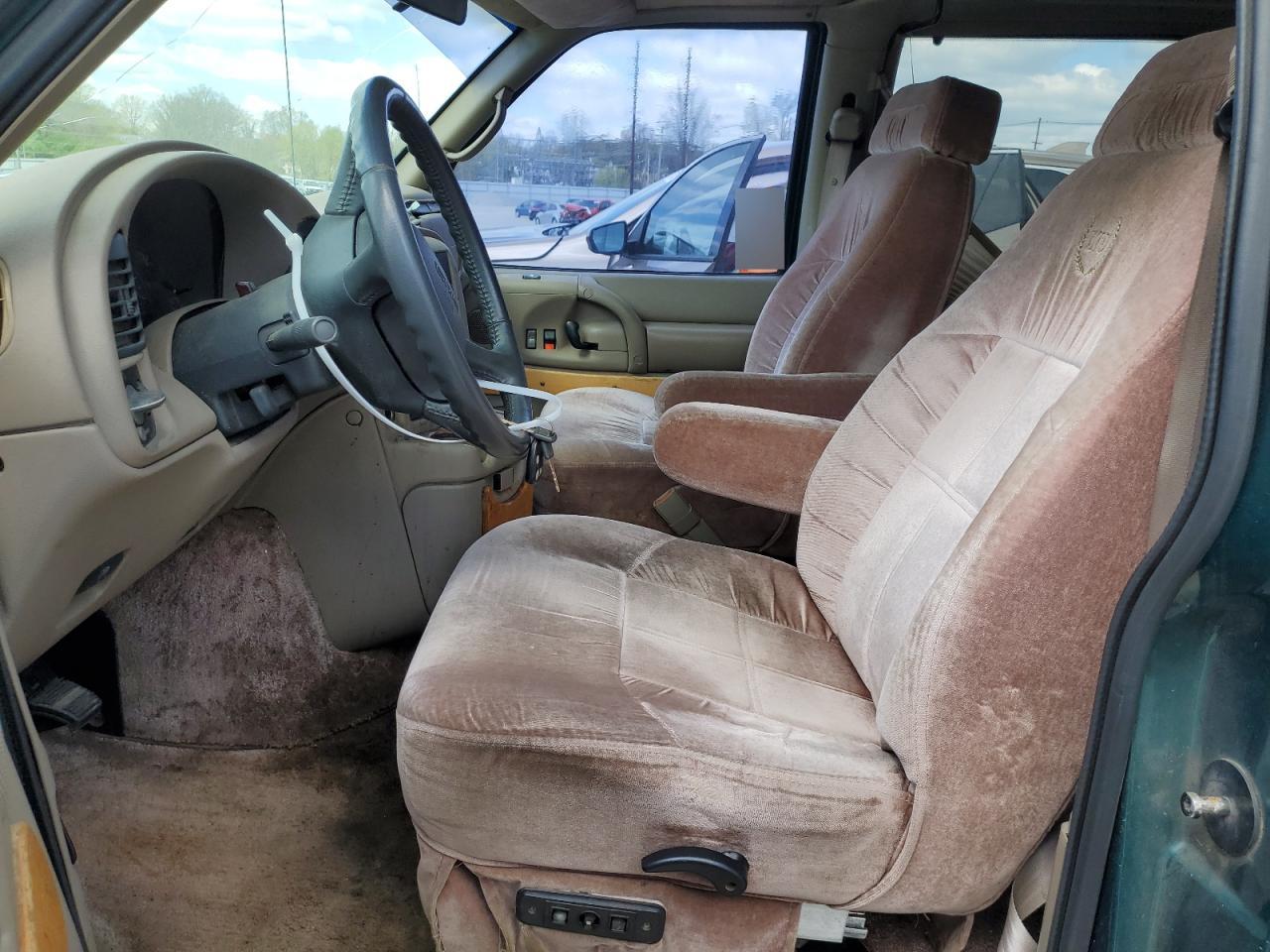 1998 GMC Safari Xt VIN: 1GDDM19WXWB540497 Lot: 50780655