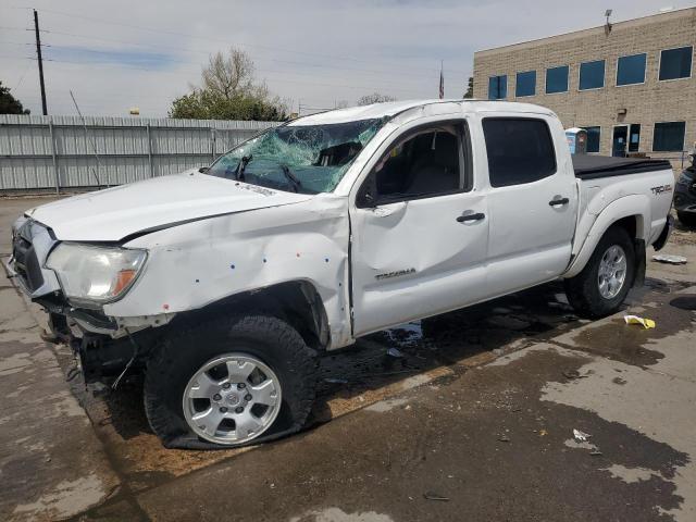  TOYOTA TACOMA 2013 Белый