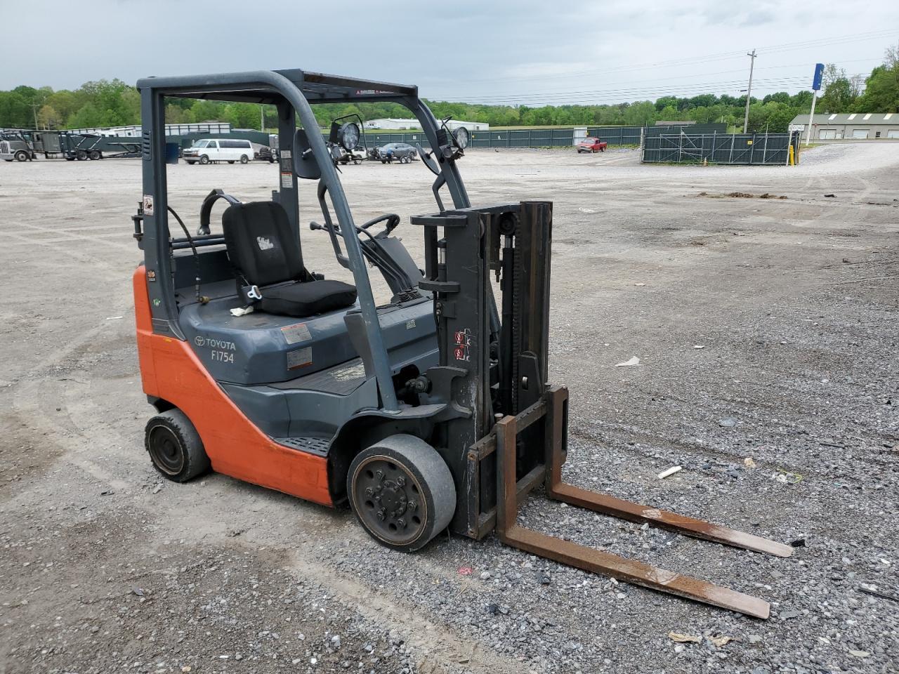 2015 Toyota 8Fgcu20 Forklift for Sale in Madisonville, TN - Minor Dent/Scratches