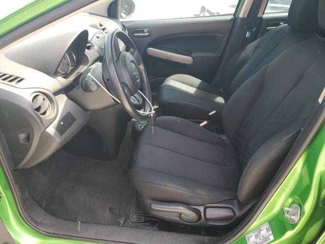 Hatchbacks MAZDA 2 2012 Green