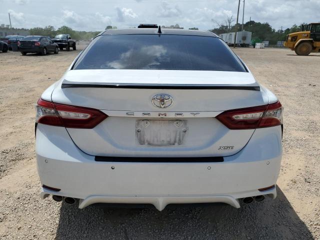  TOYOTA CAMRY 2019 Biały
