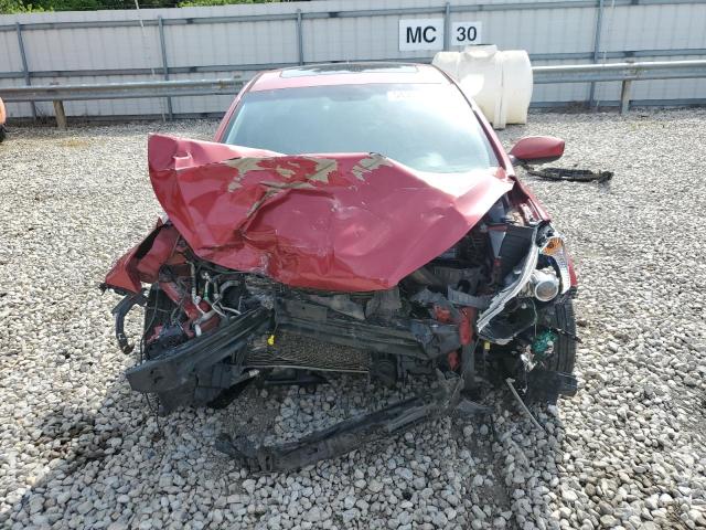  HYUNDAI ELANTRA 2015 Красный