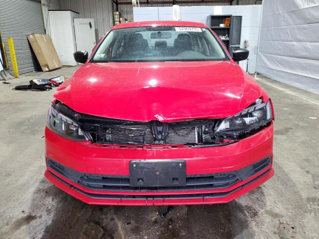 Sedans VOLKSWAGEN JETTA 2015 Red