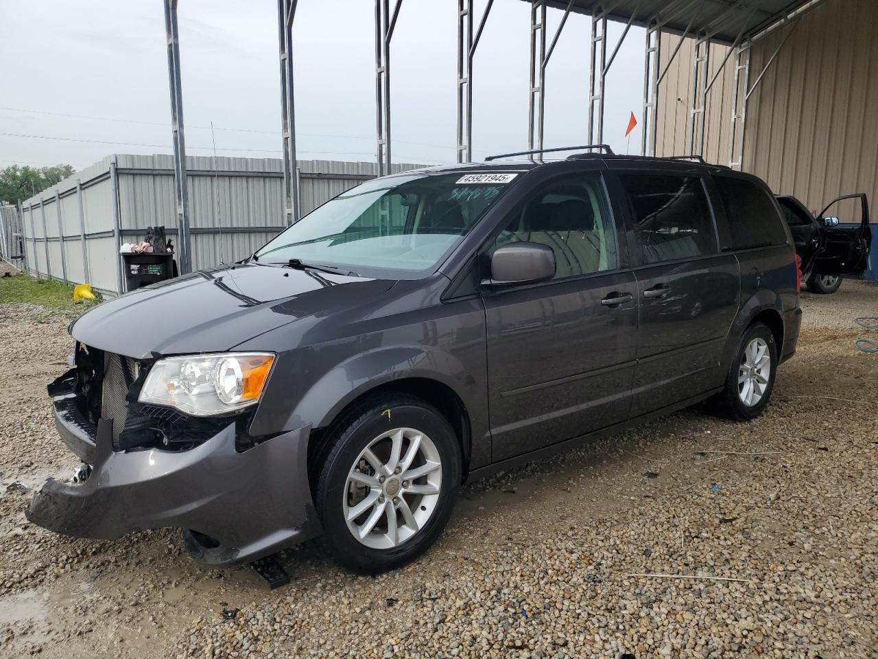 2016 Dodge Caravan - Image 1