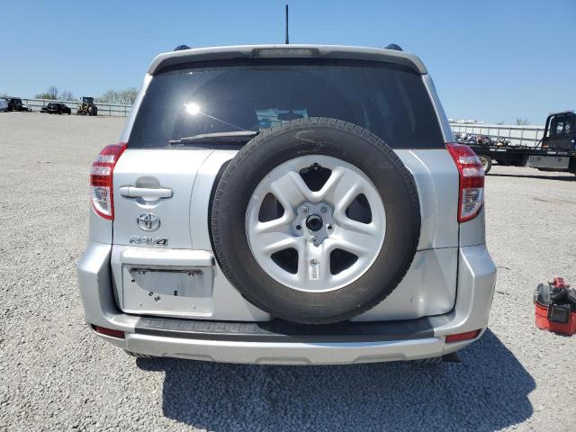  TOYOTA RAV4 2012 Серебристый