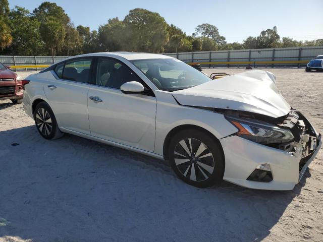  NISSAN ALTIMA 2019 White