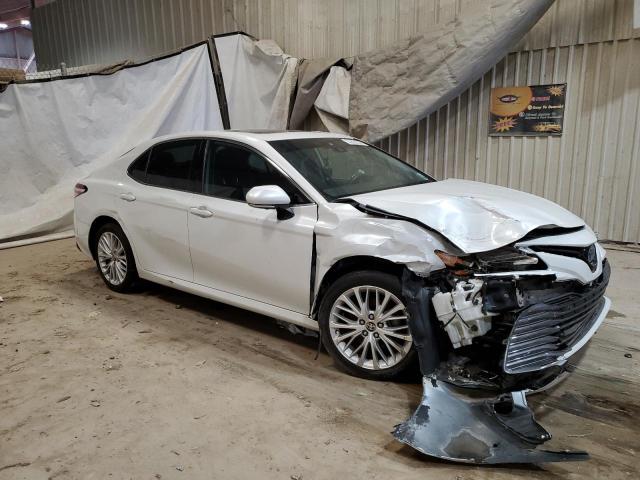  TOYOTA CAMRY 2020 Biały