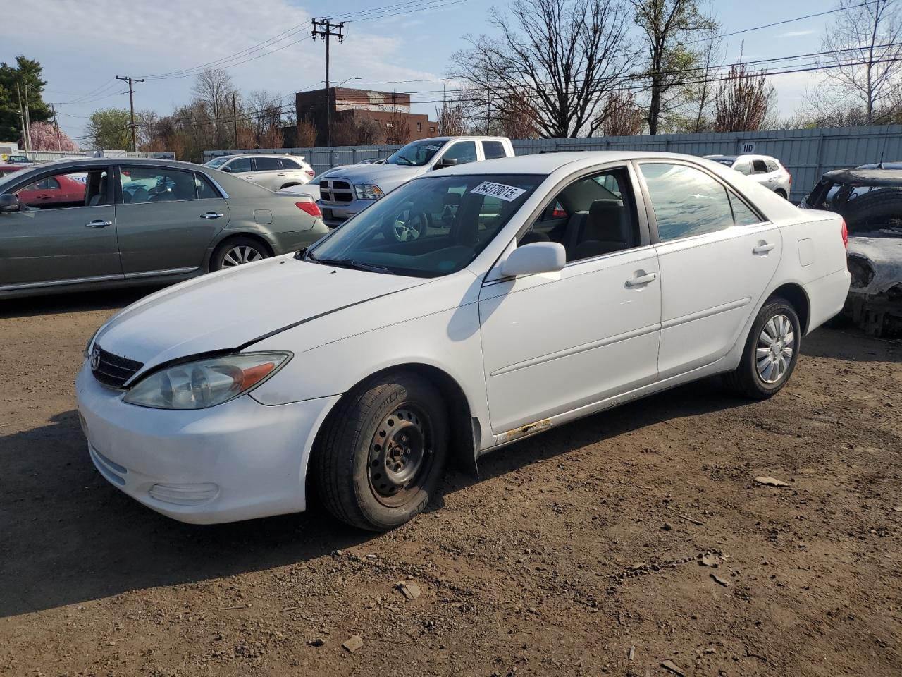 2004 Toyota Camry Le for Sale in New Britain, CT - Front End