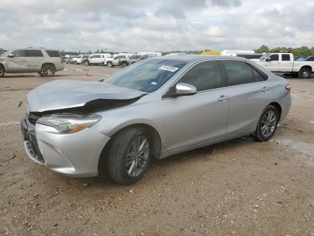  TOYOTA CAMRY 2016 Srebrny