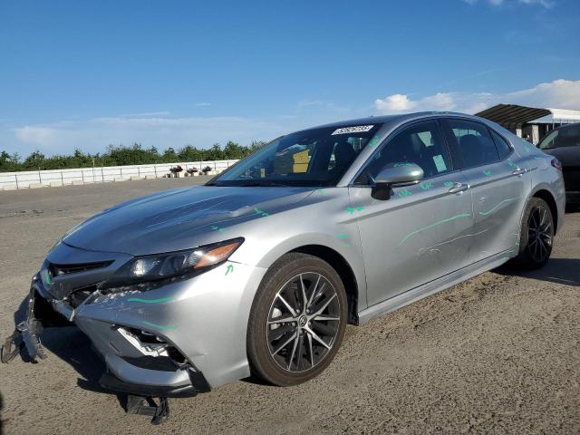  TOYOTA CAMRY 2022 Silver