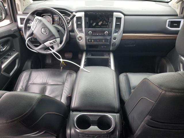  NISSAN TITAN 2019 Білий