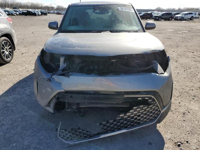 KIA SOUL 2023 Silver