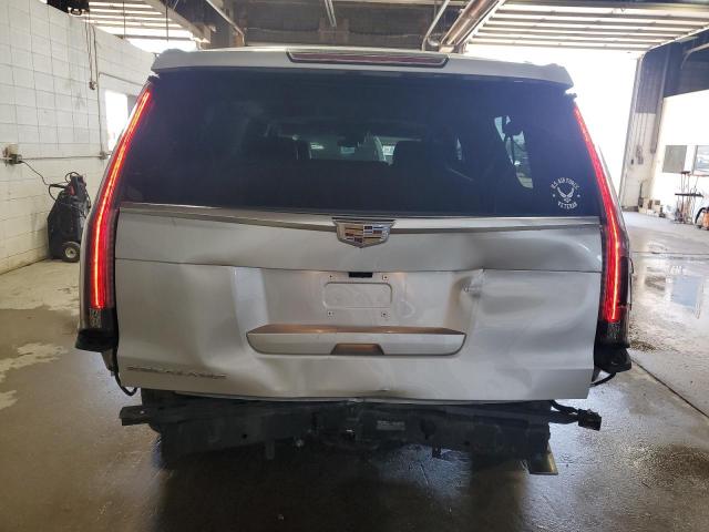  CADILLAC ESCALADE 2019 Srebrny