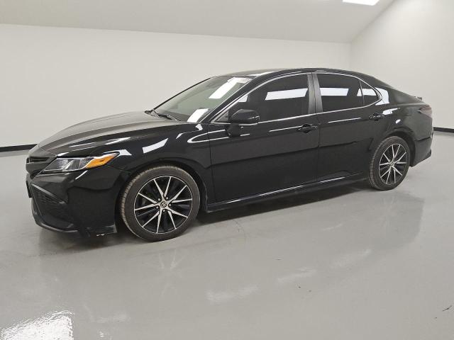  TOYOTA CAMRY 2022 Czarny