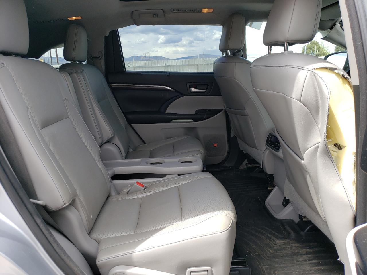 2015 Toyota Highlander Limited VIN: 5TDDKRFH7FS220934 Lot: 55126425