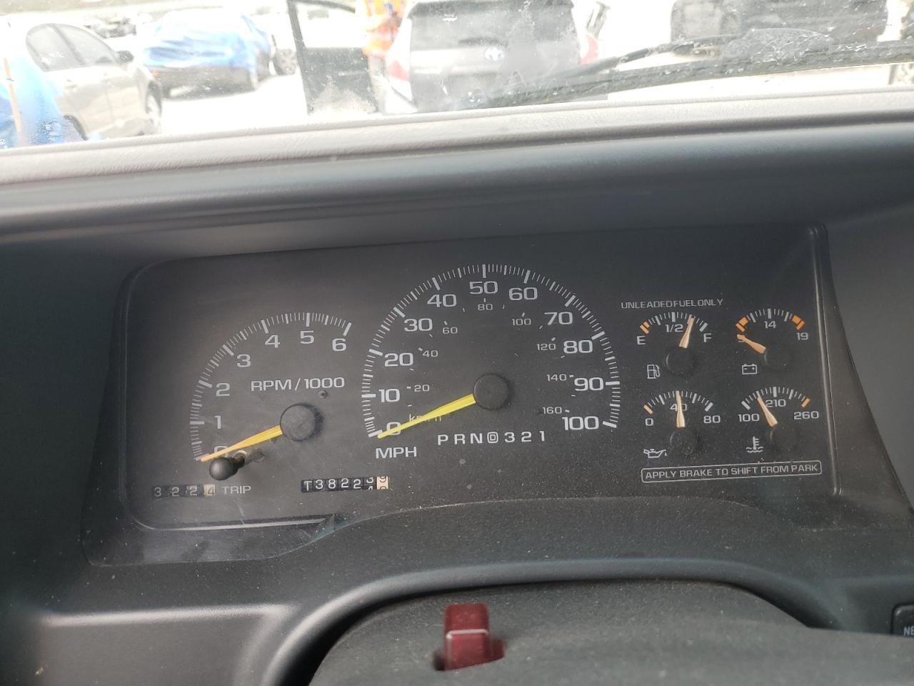 1999 Chevrolet Suburban K1500 VIN: 1GNFK16RXXJ568977 Lot: 54988765