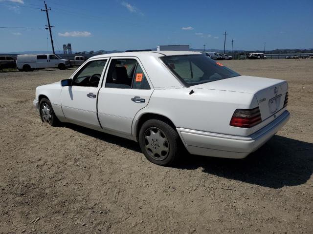 1994 MERCEDES-BENZ E 320