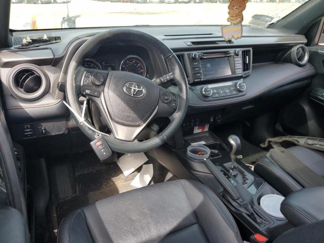 Parquets TOYOTA RAV4 2016 Srebrny