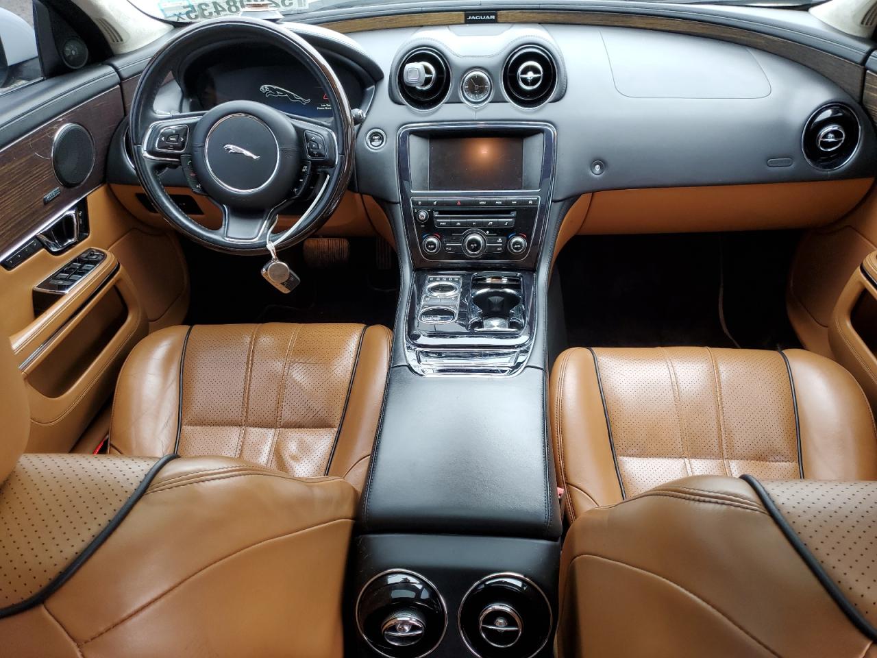 2014 Jaguar Xjl Supercharged VIN: SAJWA2GT6EMV60884 Lot: 52898435