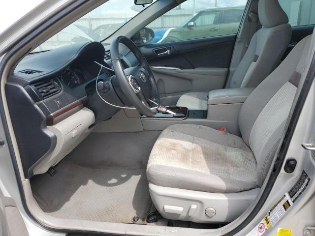  TOYOTA CAMRY 2014 Серебристый
