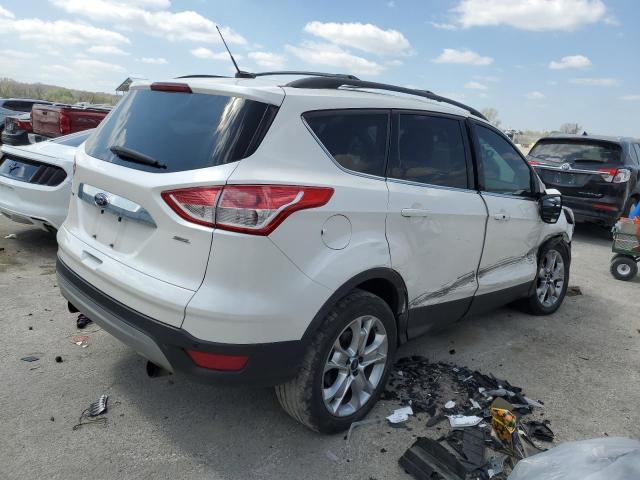 Паркетники FORD ESCAPE 2013 Белы