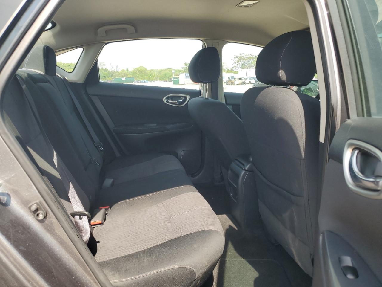 2015 Nissan Sentra S VIN: 3N1AB7APXFY252133 Lot: 54993685