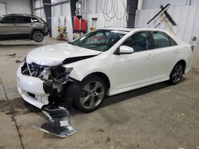  TOYOTA CAMRY 2014 White