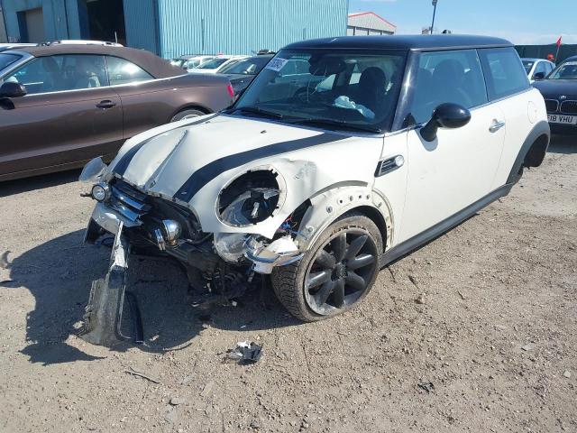 2013 MINI COOPER D for sale at Copart ROCHFORD