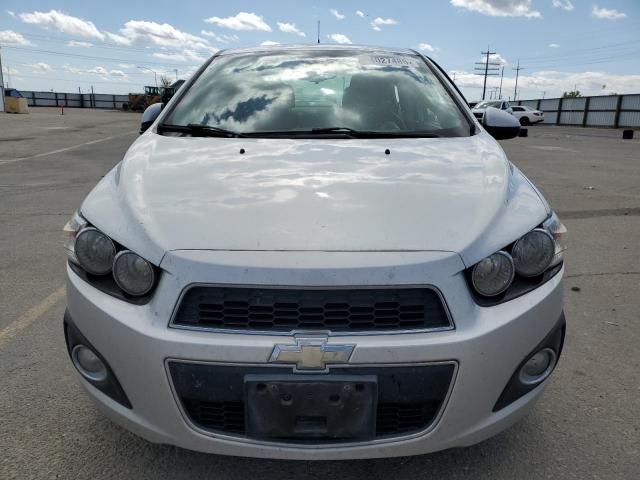  CHEVROLET SONIC 2013 Srebrny