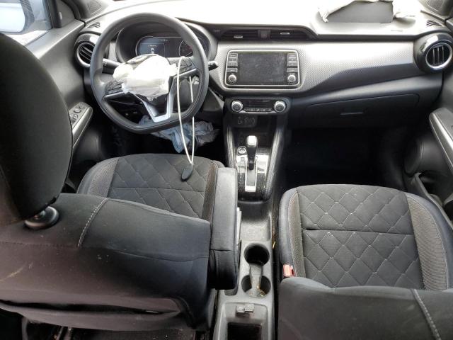  NISSAN KICKS 2018 Srebrny