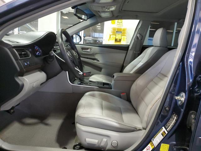  TOYOTA CAMRY 2015 Granatowy