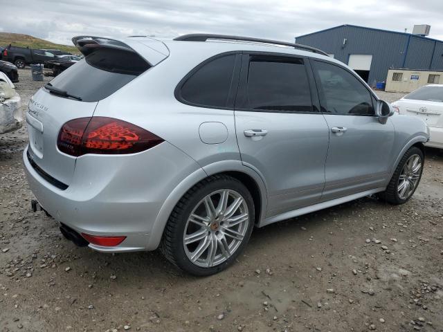 Parquets PORSCHE CAYENNE 2013 Srebrny