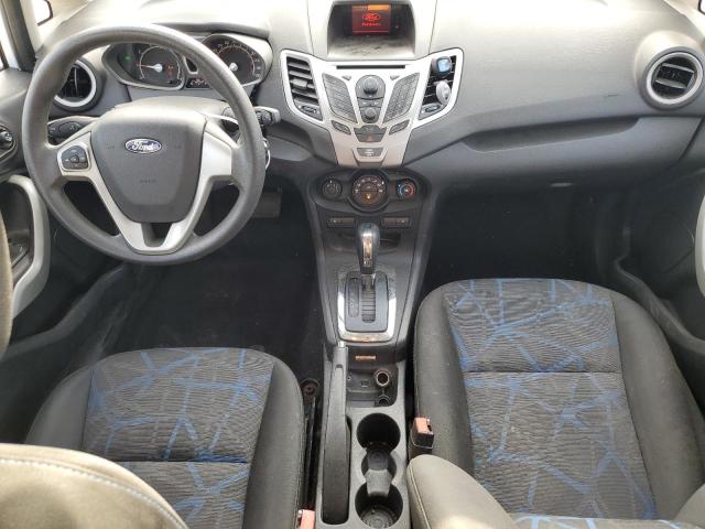  FORD FIESTA 2012 Белый