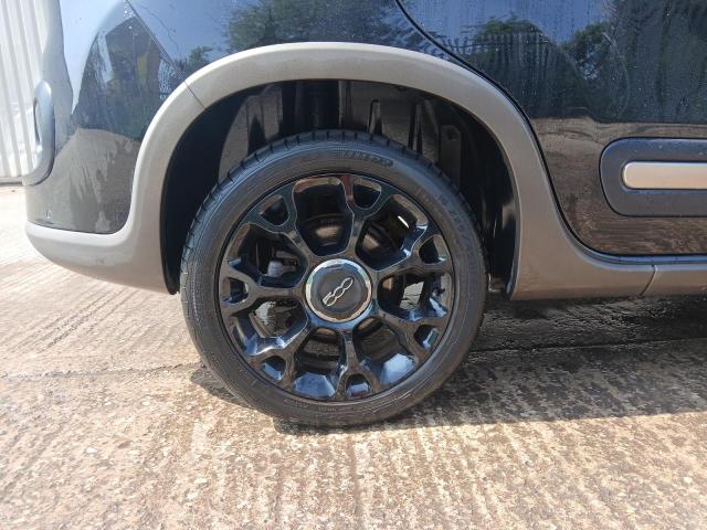 2014 FIAT 500L TREKK