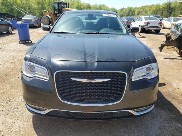 Седани CHRYSLER 300 2015 Чорний