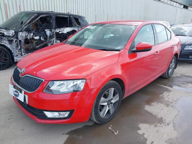 2015 SKODA OCTAVIA SE for sale at Copart PETERLEE