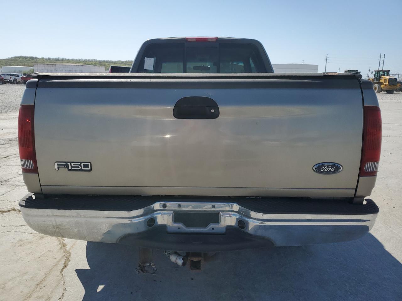 2001 Ford F150 VIN: 2FTZX17261CA54557 Lot: 86820335