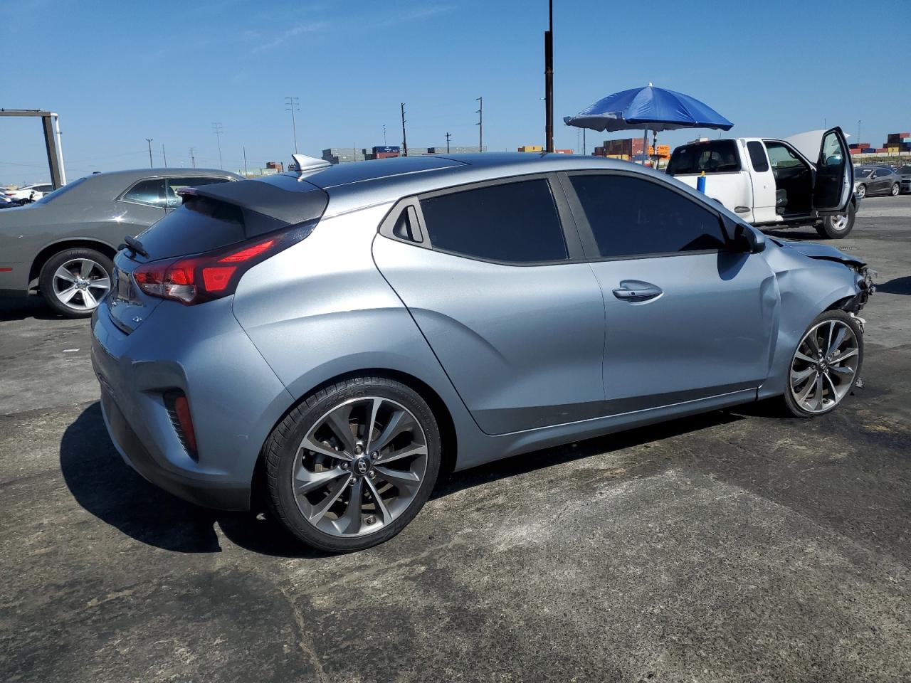2020 Hyundai Veloster Base VIN: KMHTG6AF2LU020810 Lot: 54076925