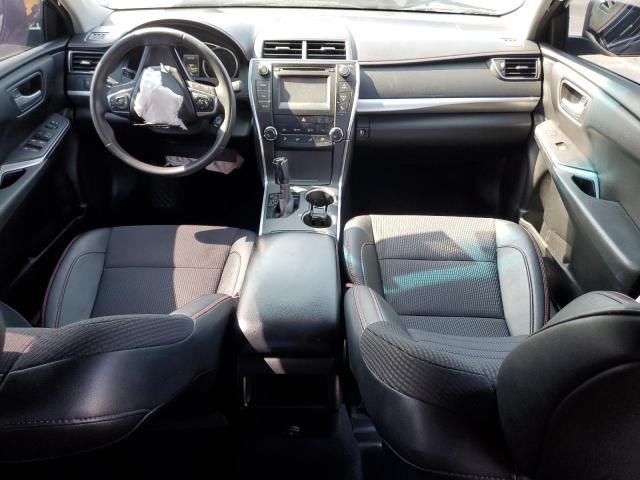 Sedans TOYOTA CAMRY 2017 Granatowy