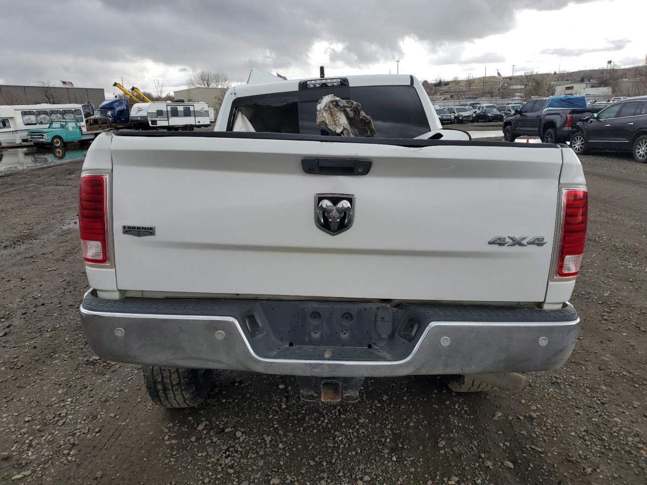 2018 Ram 2500 Laramie VIN: 3C6UR5FJ8JG277438 Lot: 46153975
