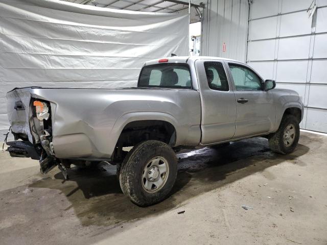  TOYOTA TACOMA 2018 Srebrny