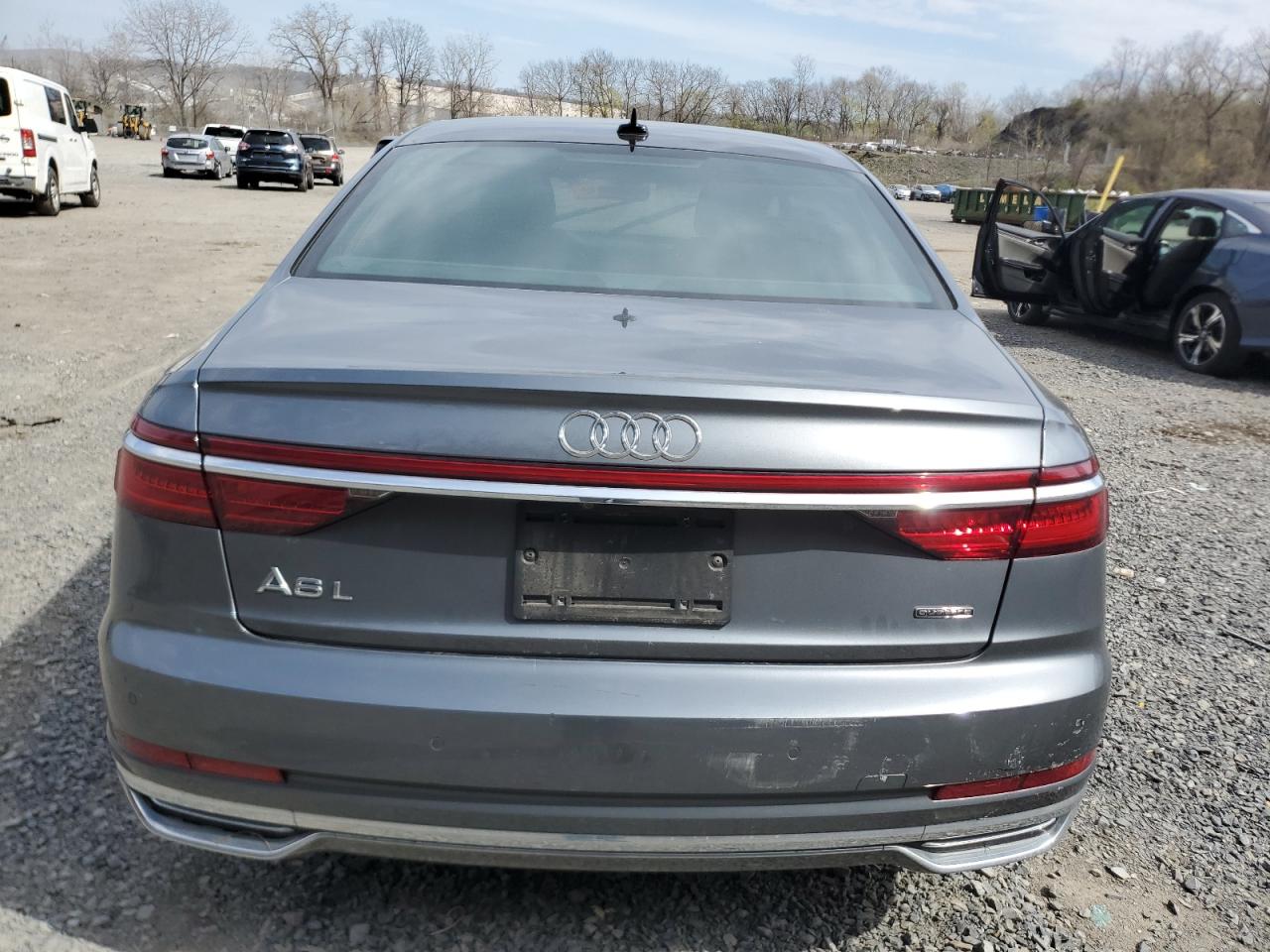 2019 Audi A8 L VIN: WAU8DAF83KN010101 Lot: 52979775