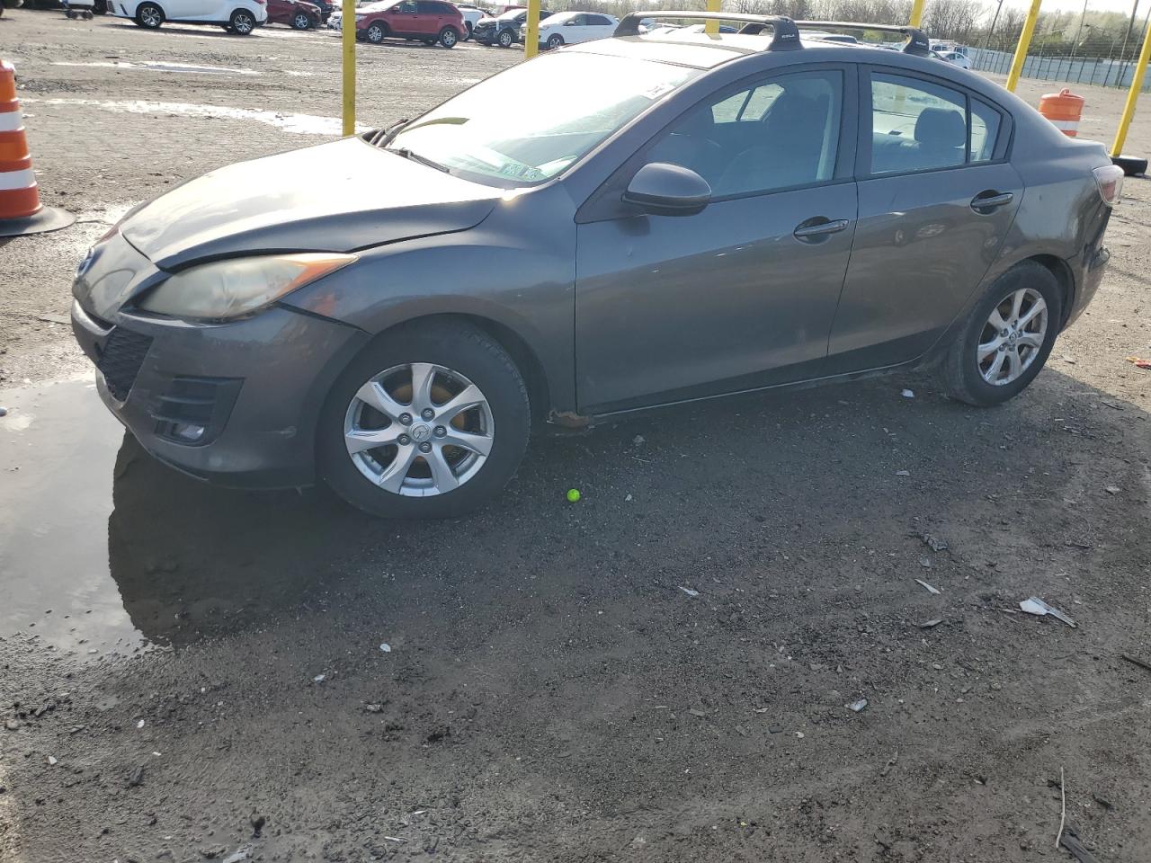 2010 Mazda 3 I de vânzare în Indianapolis, IN - Front End